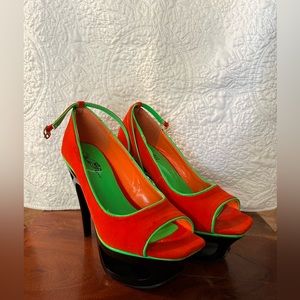 Wild Rose Contrast Heel